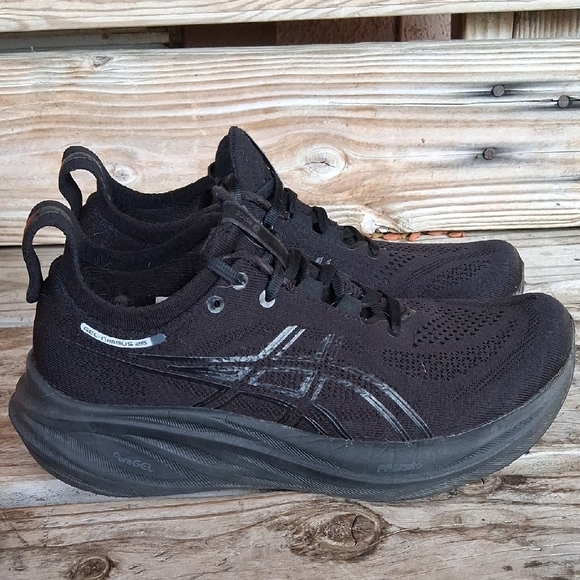 Asics Gel Niumbus 26 Womens Black Running Shoes - Picture 8 of 13